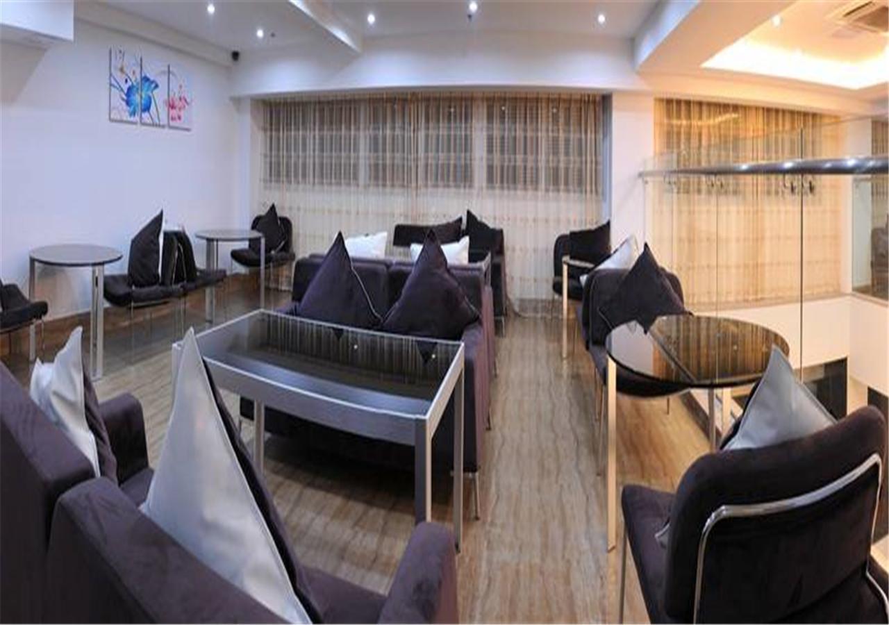 Xiamen Qingnian Yangguang Hotel - Wenzaodian Buitenkant foto