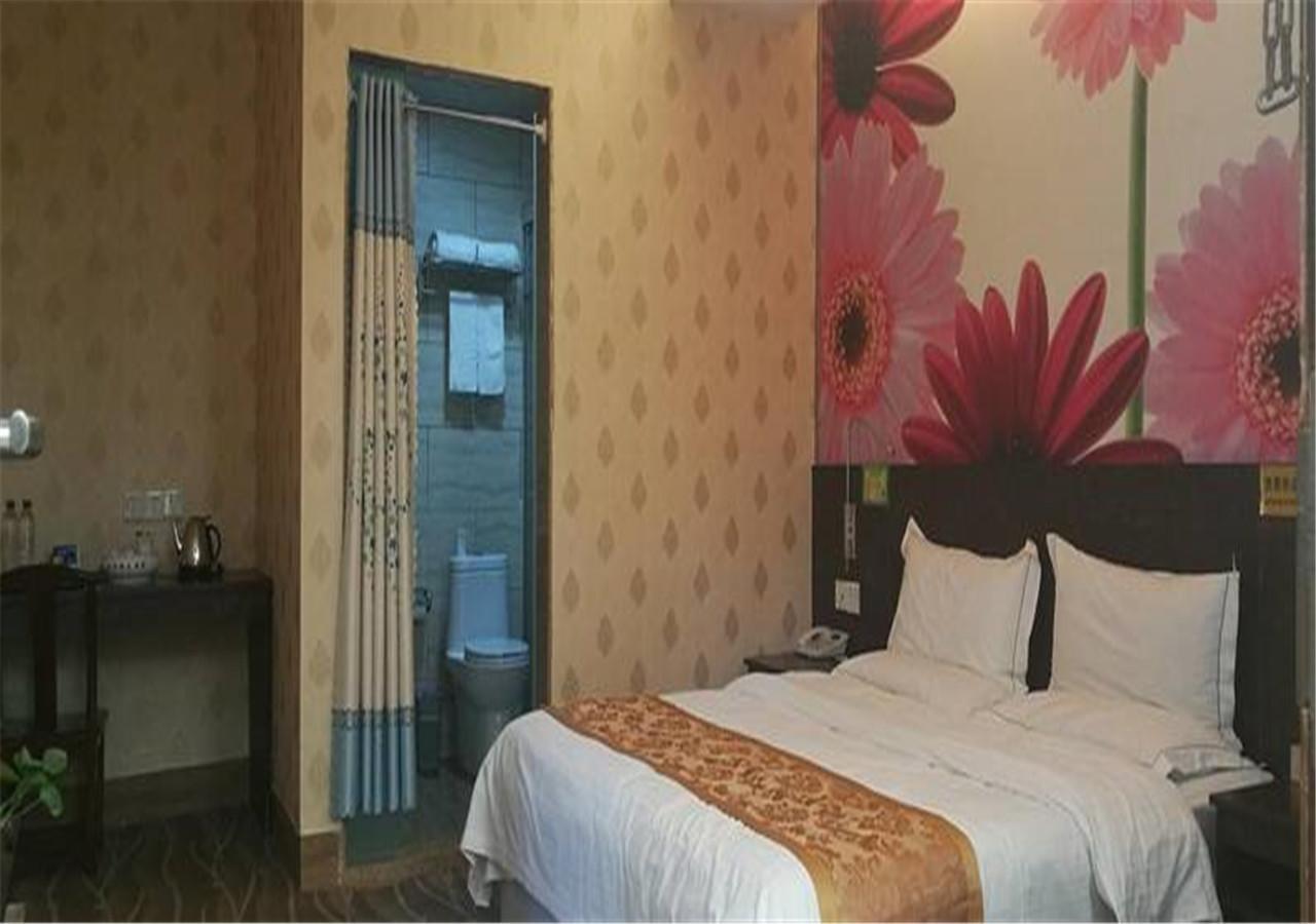 Xiamen Qingnian Yangguang Hotel - Wenzaodian Buitenkant foto