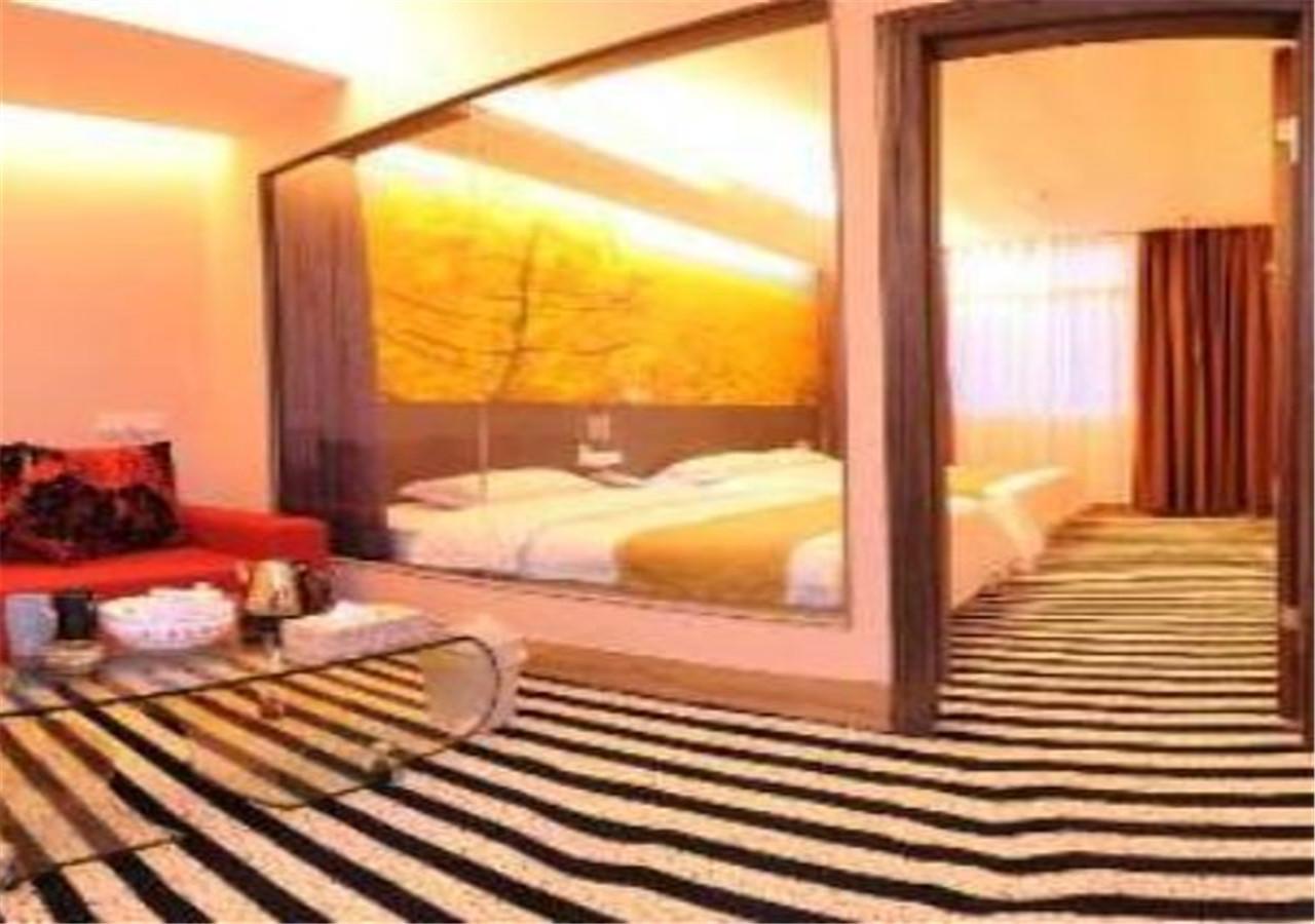 Xiamen Qingnian Yangguang Hotel - Wenzaodian Buitenkant foto